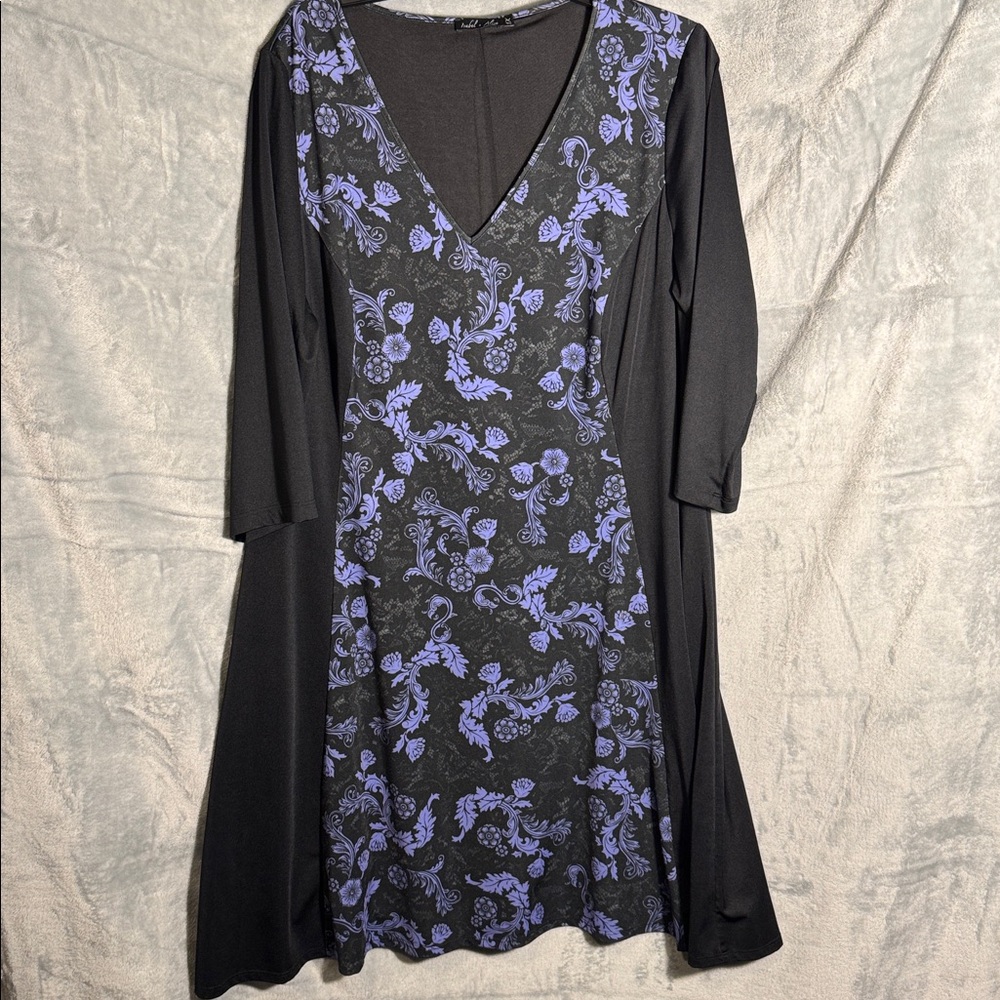 Isabel + Alice dress Black and Purple Floral Dress plus size‎ 1X midi